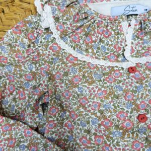 blusa de niña floral