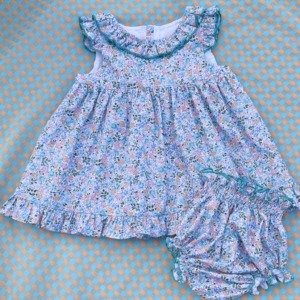 jesusito infantil Peonía con estampado floral y braga moda infantil Sutier