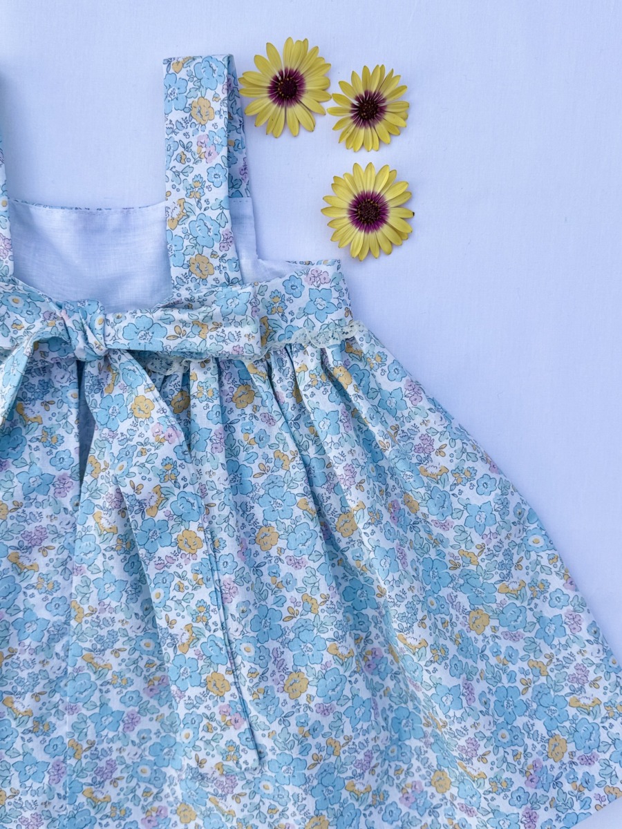 vestido flores bebe